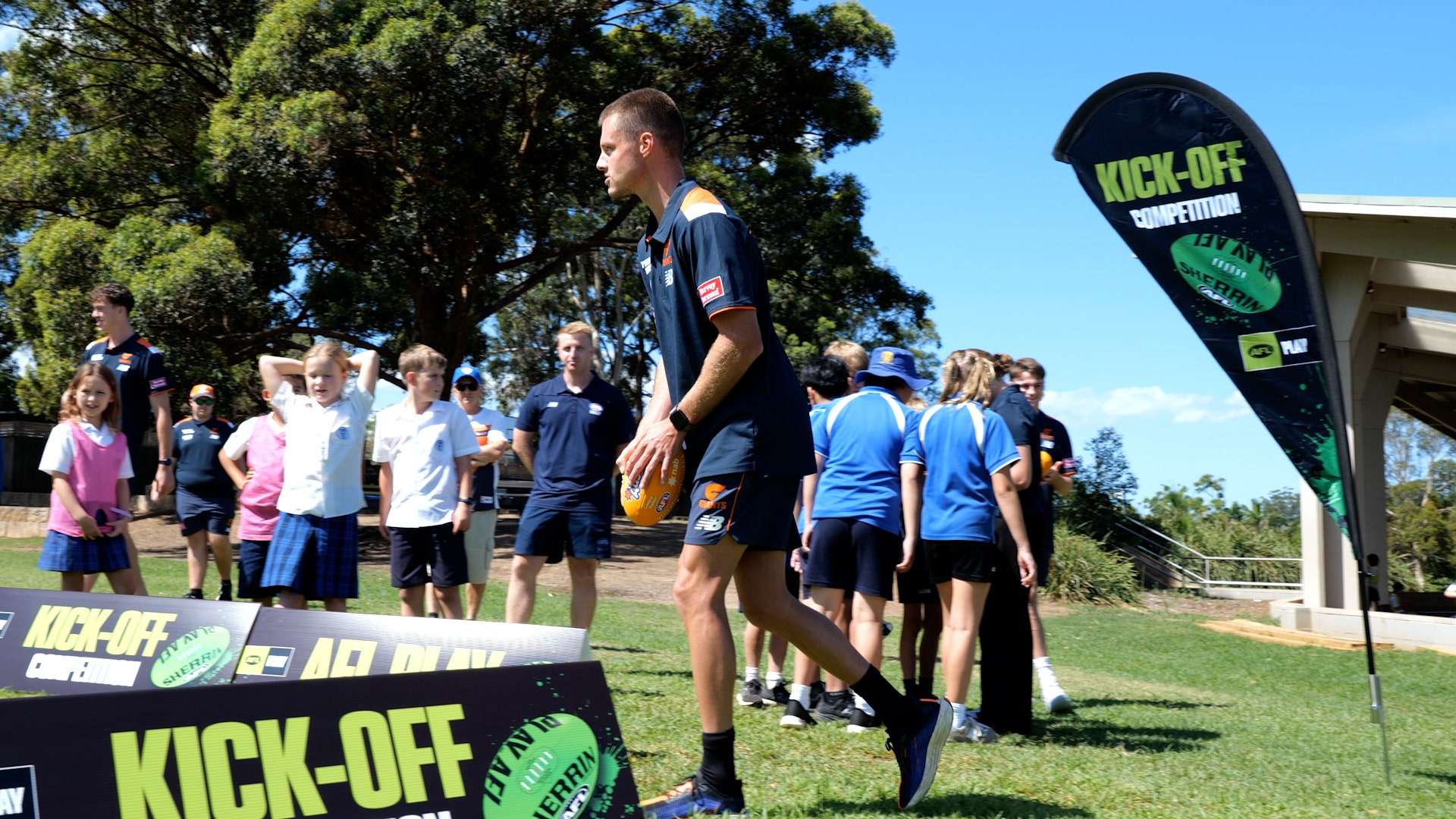 GWS GIANTS' layer Jacob Wehr takes his turn.